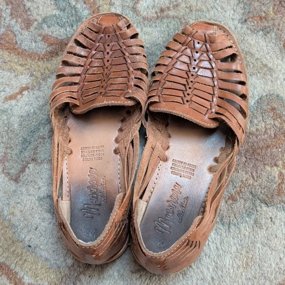 Macarena Collection Huarache Brown Woven Leather Huarache Flats Sandals - Picture 5 of 8